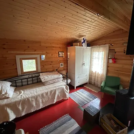 Forestry Cabin&sauna Сasa de vacaciones *